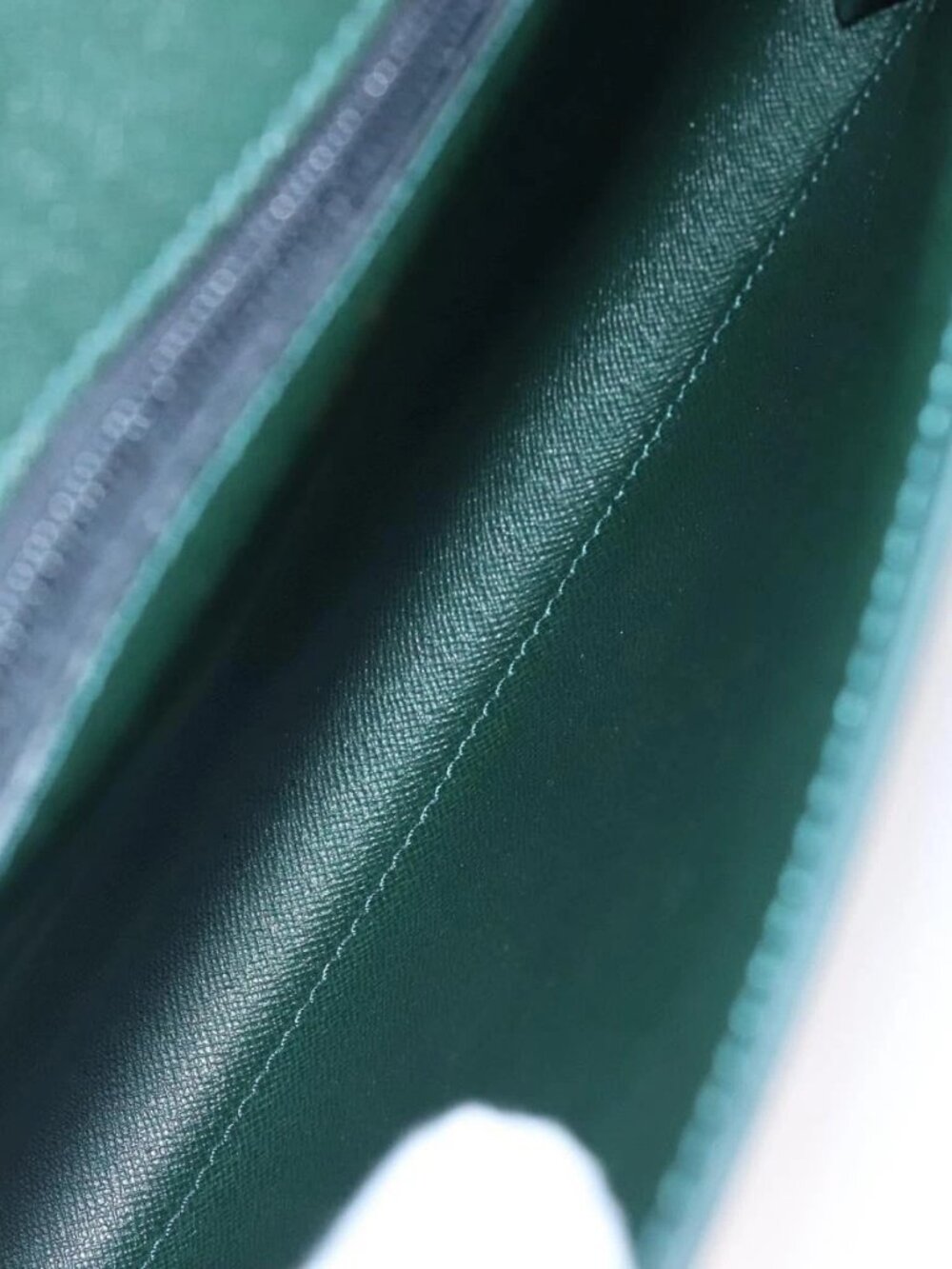 LOUIS VUITTON Taiga Leather Volga Briefcase Epicea M30204 LV Auth BA235 - Picture 12 of 16